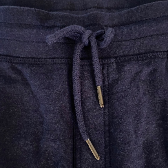 Nice mens large Peter Millar athletic shorts with drawstrings - Picture 3 of 3